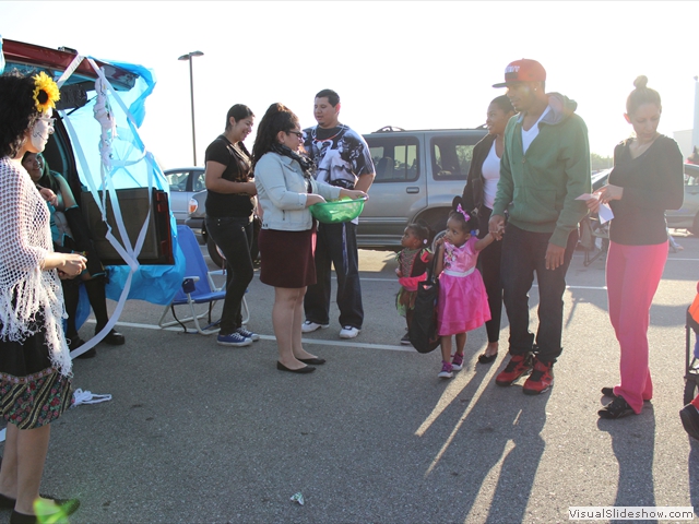 Trunk-or-Treat_018