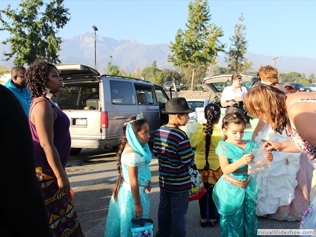 Trunk-or-Treat_024